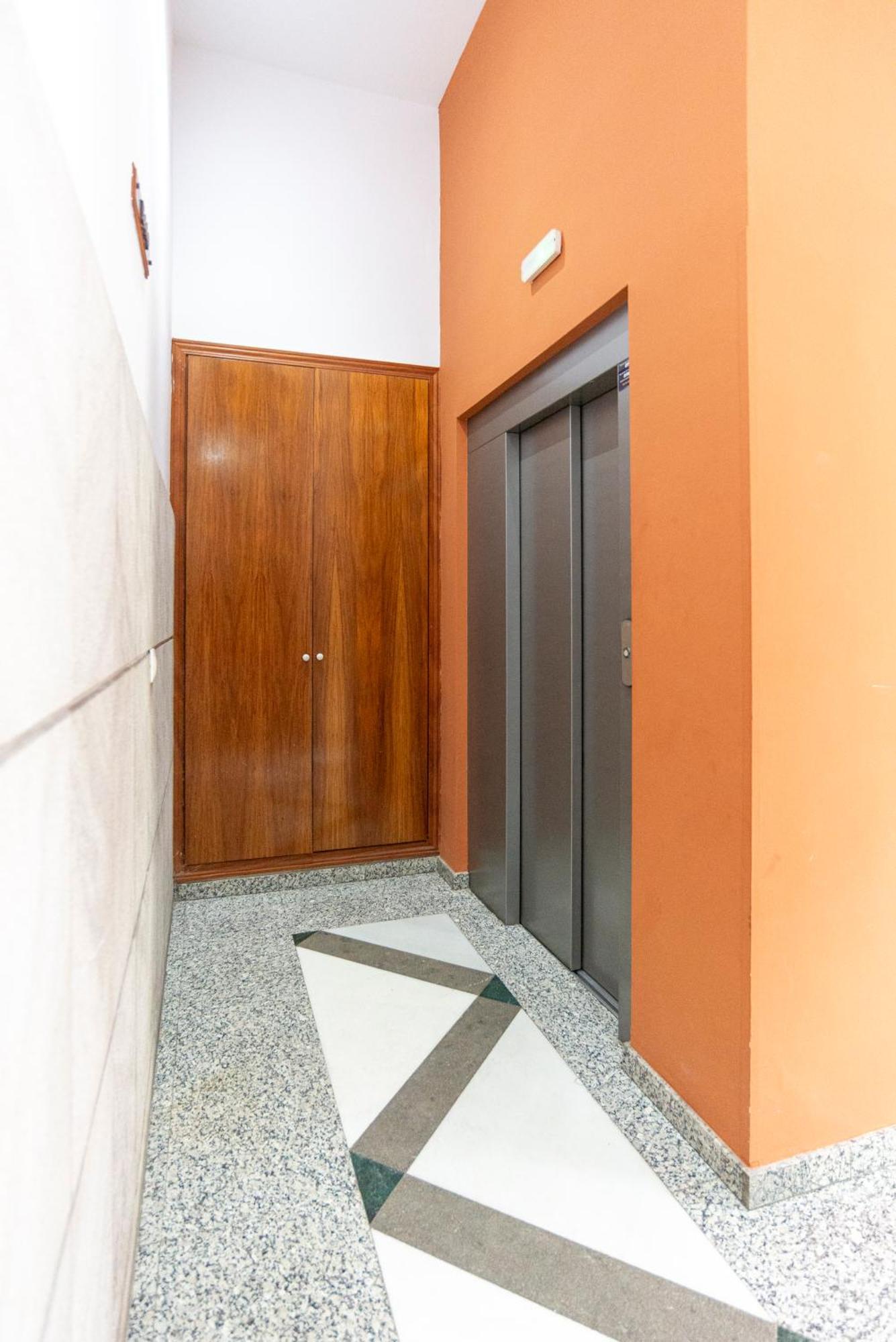 Teatro Plaza Apartments Málaga Kültér fotó